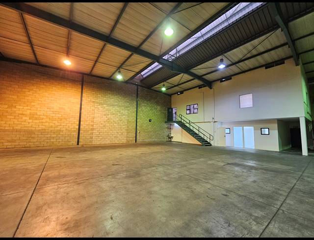 518M² WAREHOUSE TO LET IN LINBRO PARK
